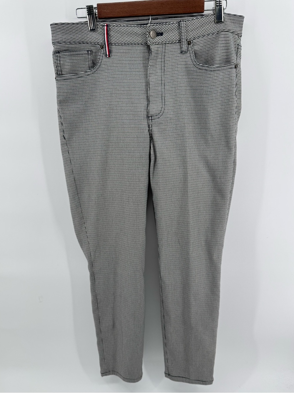 Tommy Hilfiger women's vintage pants feature a small houndstooth pattern Size 10 - Picture 1 of 6